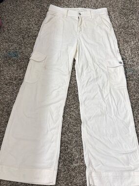 American Eagle Outfitters Off-White Corduroy Pants